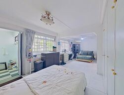 Blk 664 Yishun Avenue 4 (Yishun), HDB Executive #570830631
